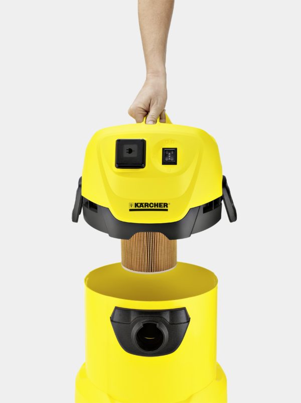 MV3 P aspiratore multiuso Karcher con presa elettrouternsili